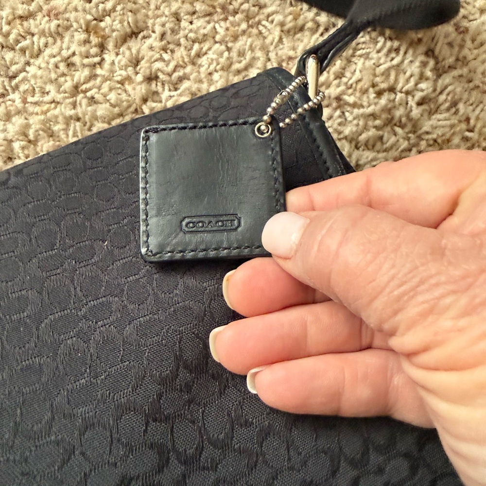 Coach Hudson Black Commuter Bag - Picture 8 of 9